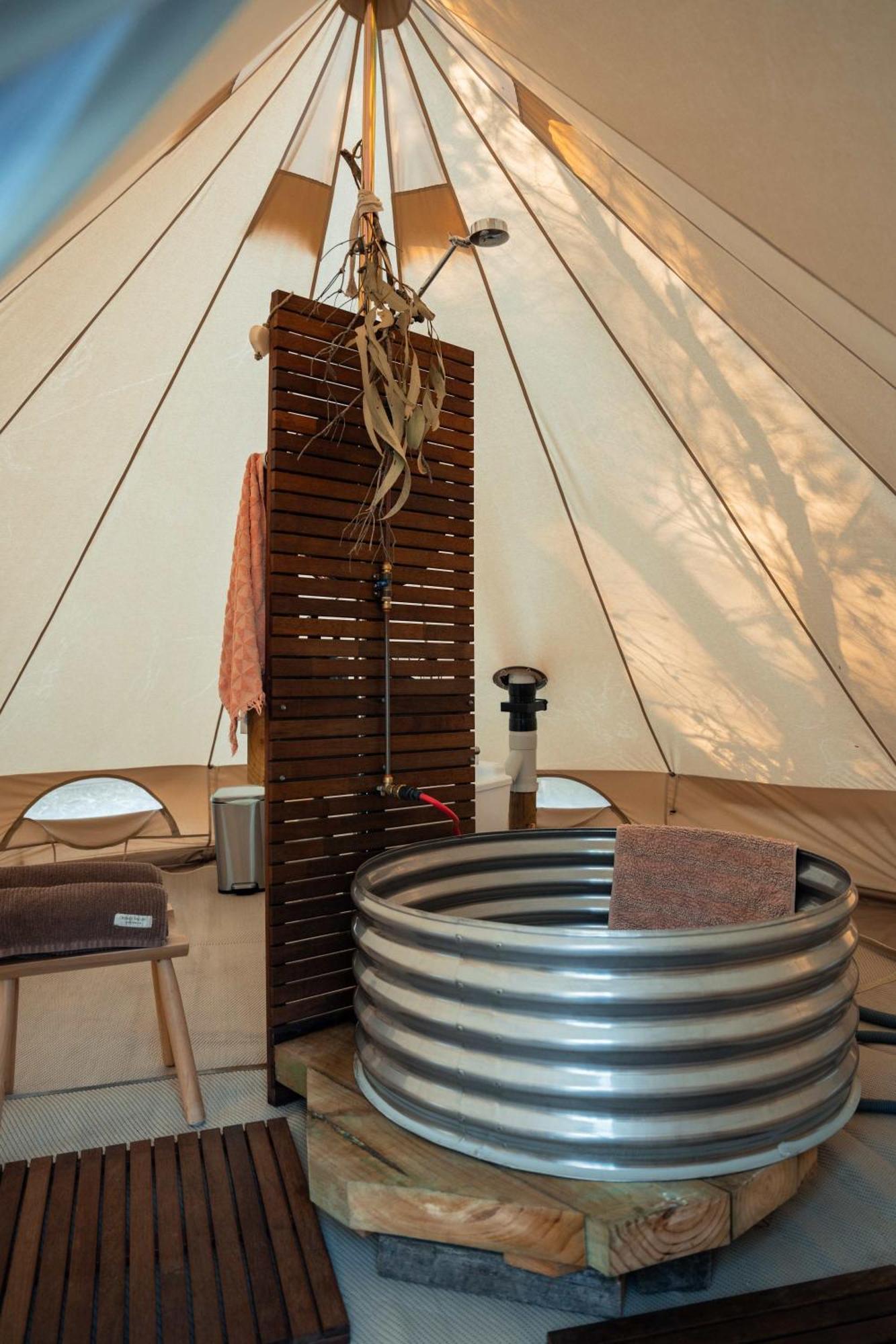 Numie - Freycinet Peninsula - Glamping Hotel Coles Bay Exterior photo