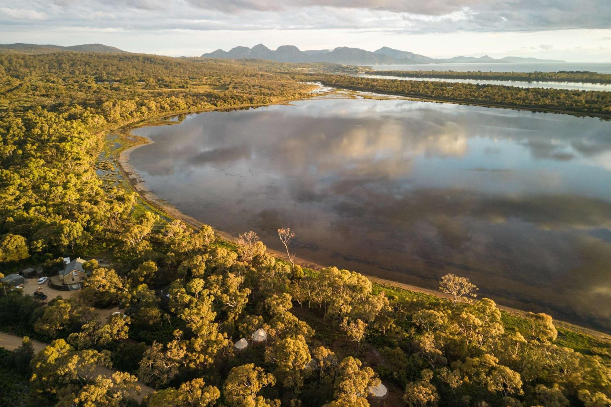 Numie - Freycinet Peninsula - Glamping - Heated - Waterfront Hotel Coles Bay Exterior photo